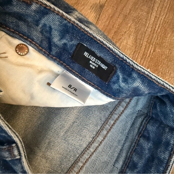 Express Relaxed Straight Blue Ripped Denim Jeans Woman’s 8 Regular - Picture 3 of 9